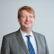 Prof. Dr. Ulrich Stelkens
